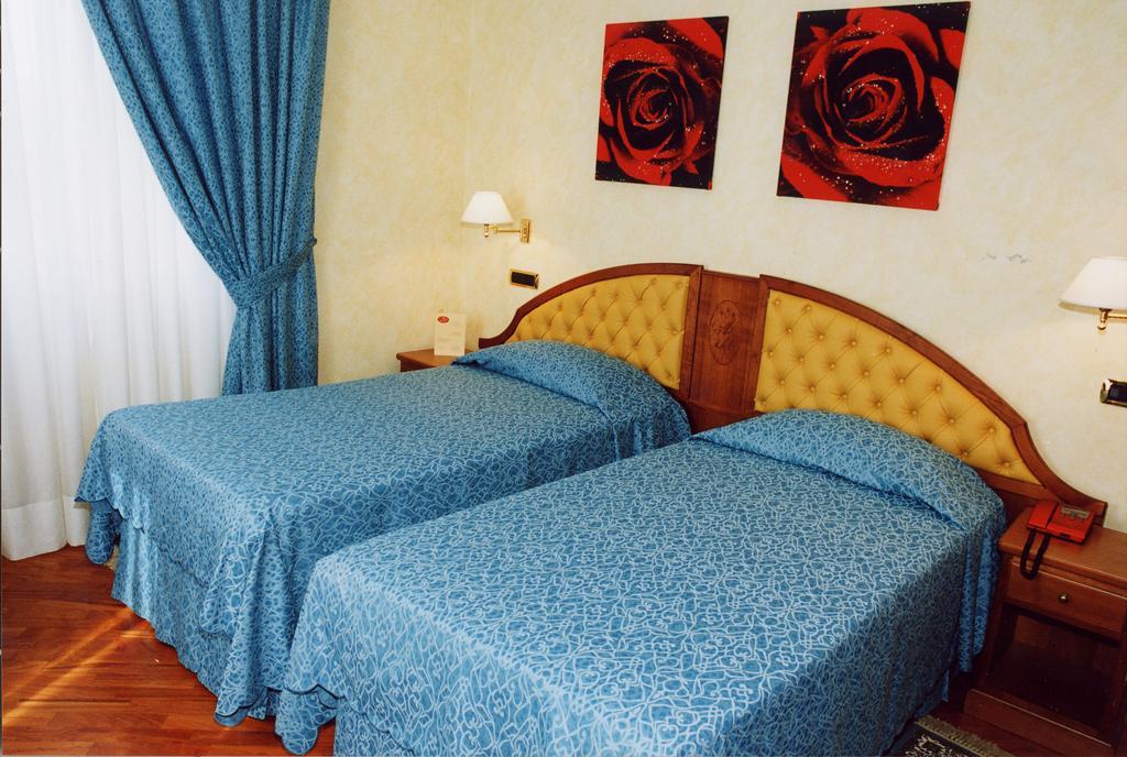 Hotel Antico Masetto Lamporecchio Exterior foto