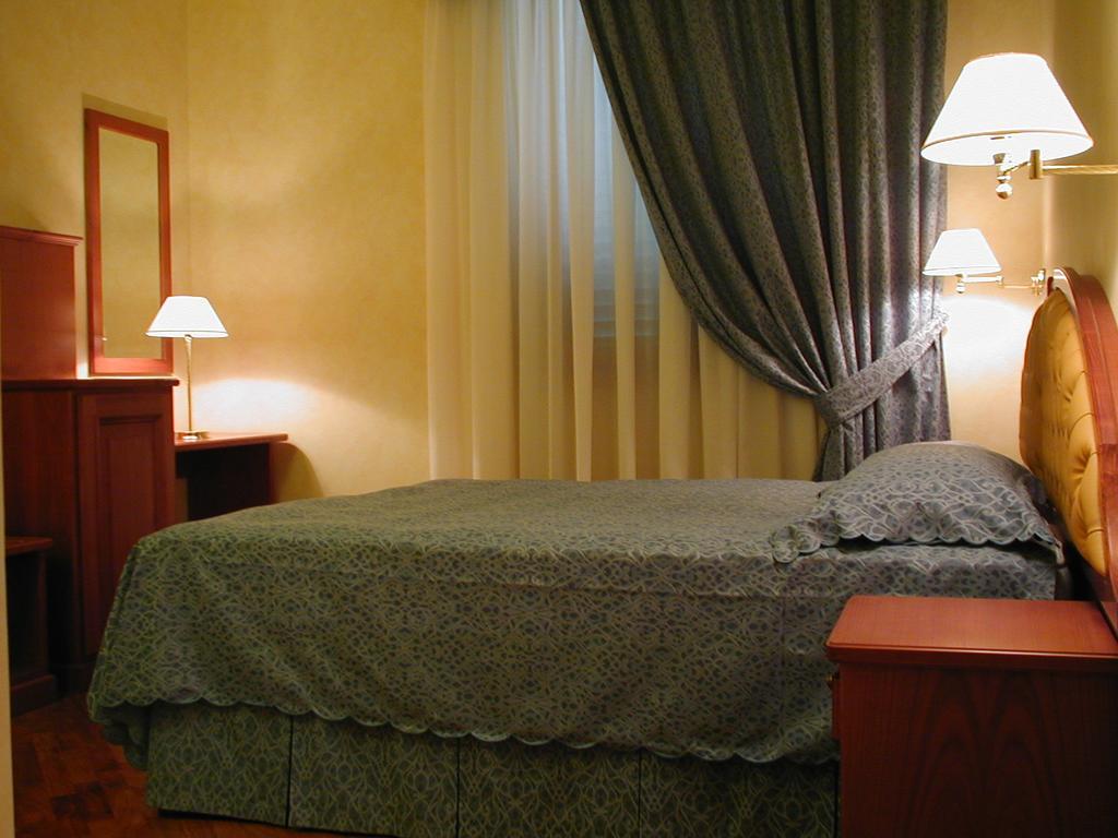 Hotel Antico Masetto Lamporecchio Exterior foto